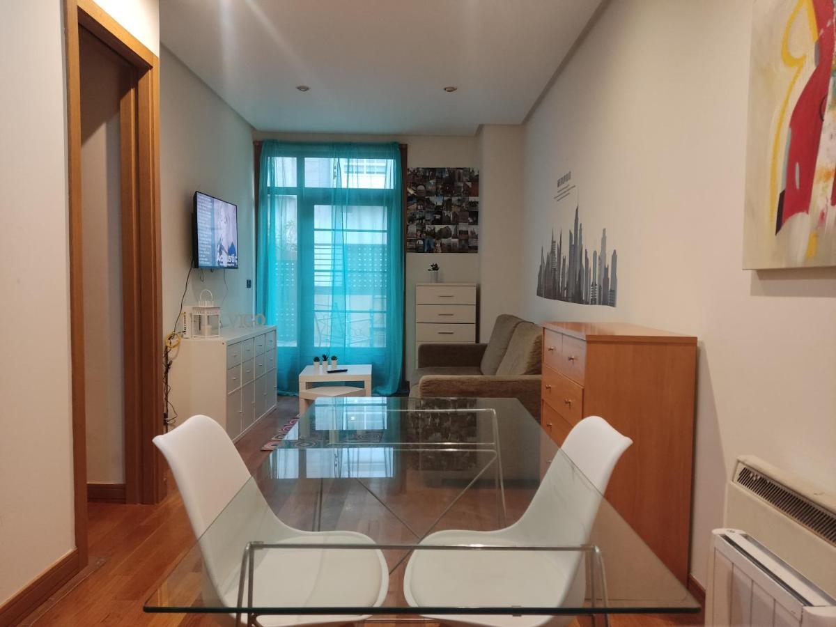 Pleno Centro, Terraza, Principe, 5 Min Casco Vello Y Estacion Ave Apartman Vigo Kültér fotó
