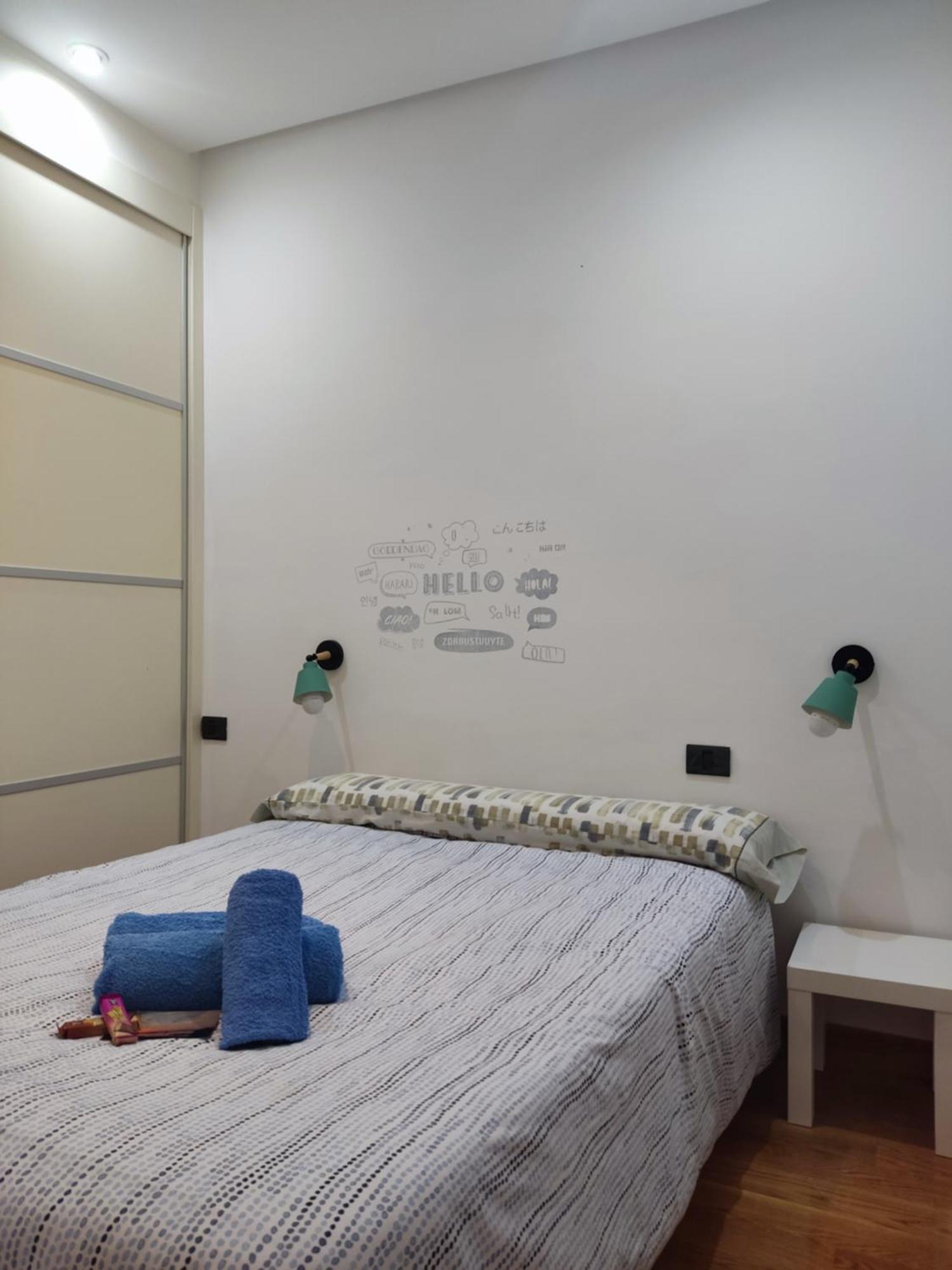 Pleno Centro, Terraza, Principe, 5 Min Casco Vello Y Estacion Ave Apartman Vigo Kültér fotó